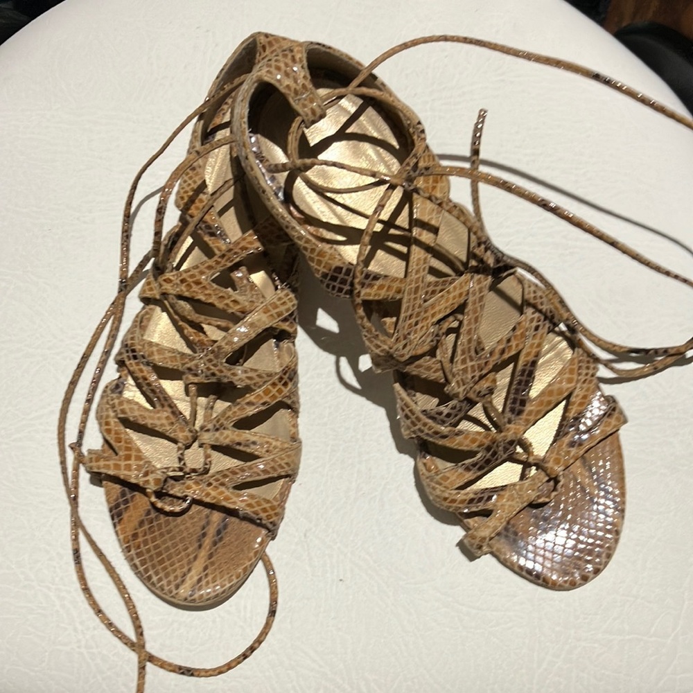 Stuart Weitzman strappey sandals size 6.5